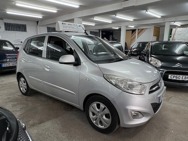 Used Hyundai i10 2013 for sale - 76107565: Photo 2