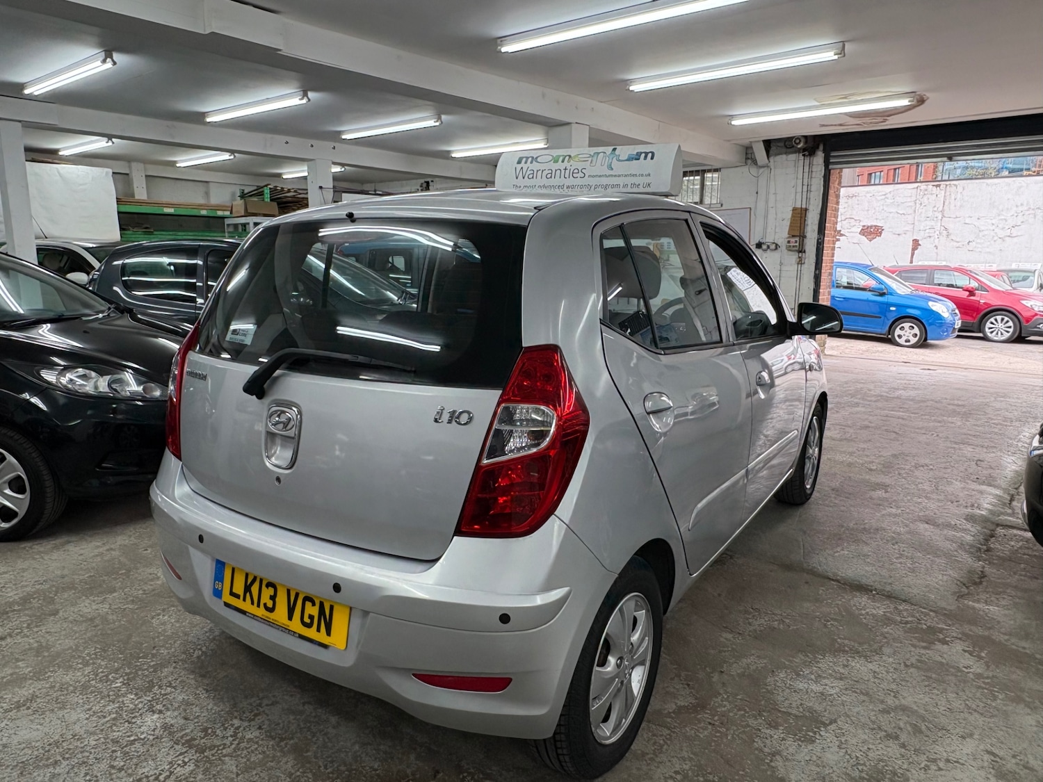 Used Hyundai i10 2013 for sale - 76107565: Photo 5