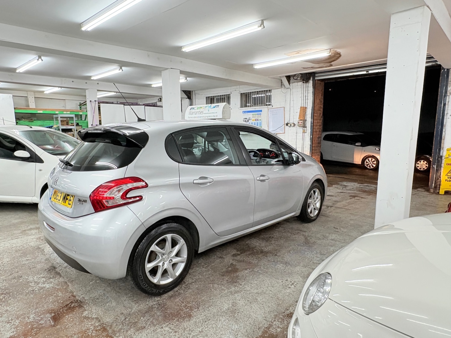 Used Peugeot 208 2013 for sale - 76325082: Photo 8
