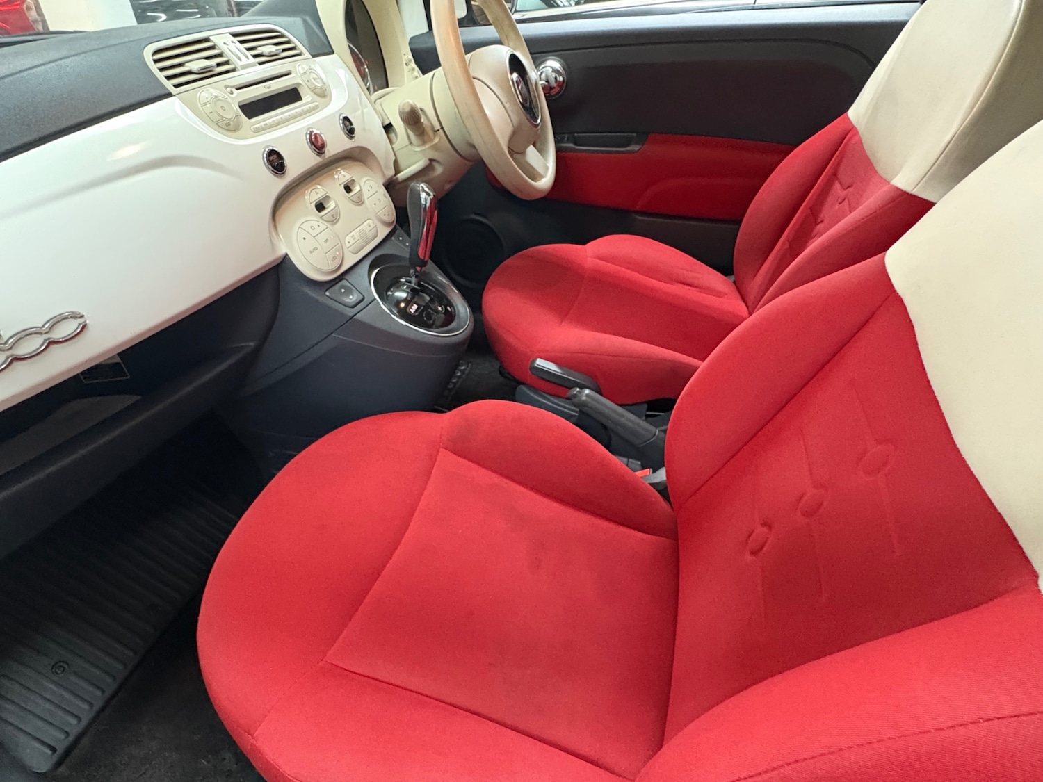 Used Fiat 500 2010 for sale - 76107564: Photo 11