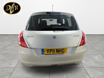 Used Suzuki Swift 2011 for sale - 78740144: Photo