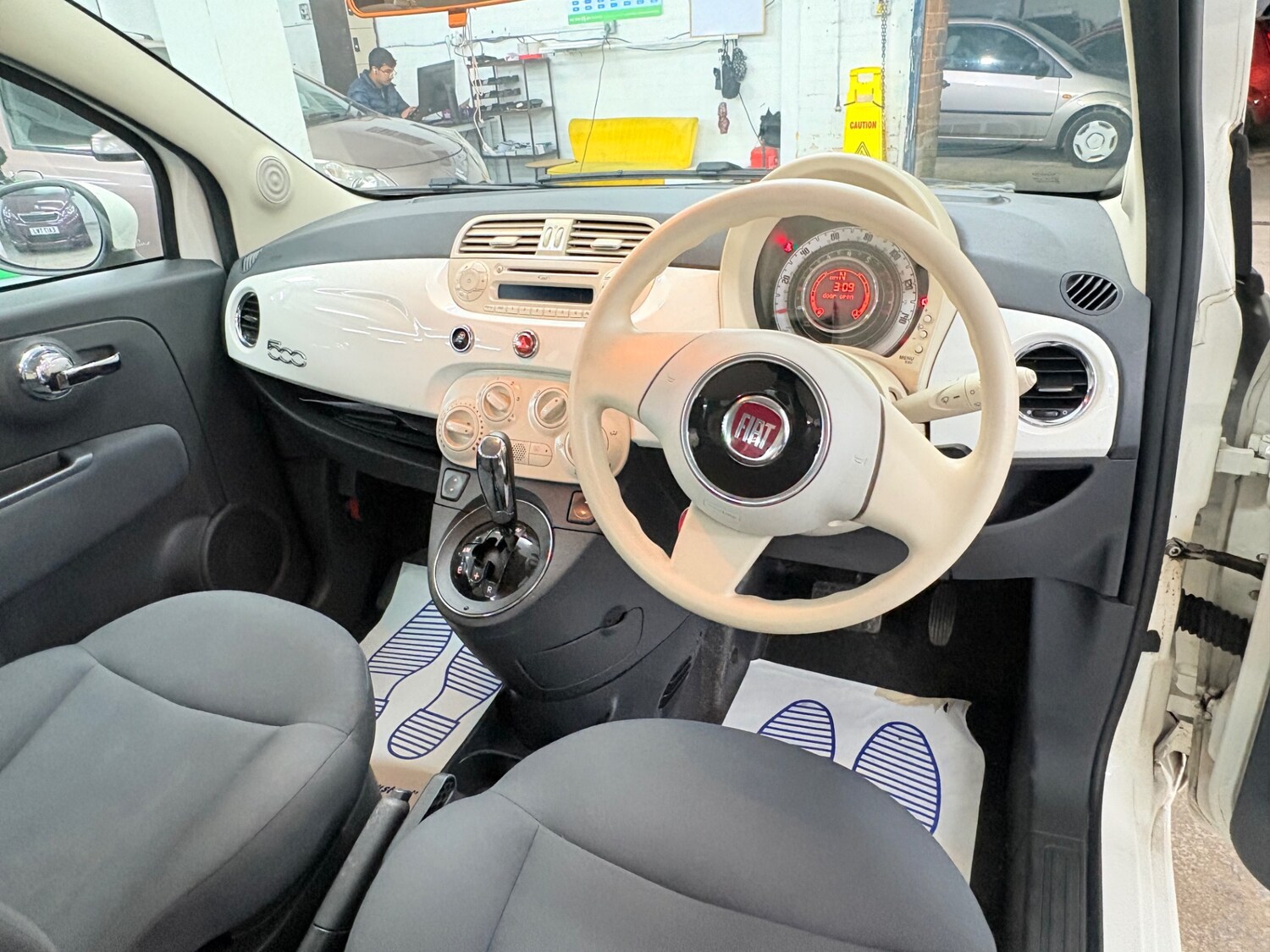 Used Fiat 500 2013 for sale - 77370864: Photo 9