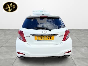 Used Toyota Yaris 2012 for sale - 79828355: Photo