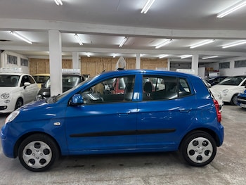 Used Kia Picanto 2010 for sale - 76107558: Photo