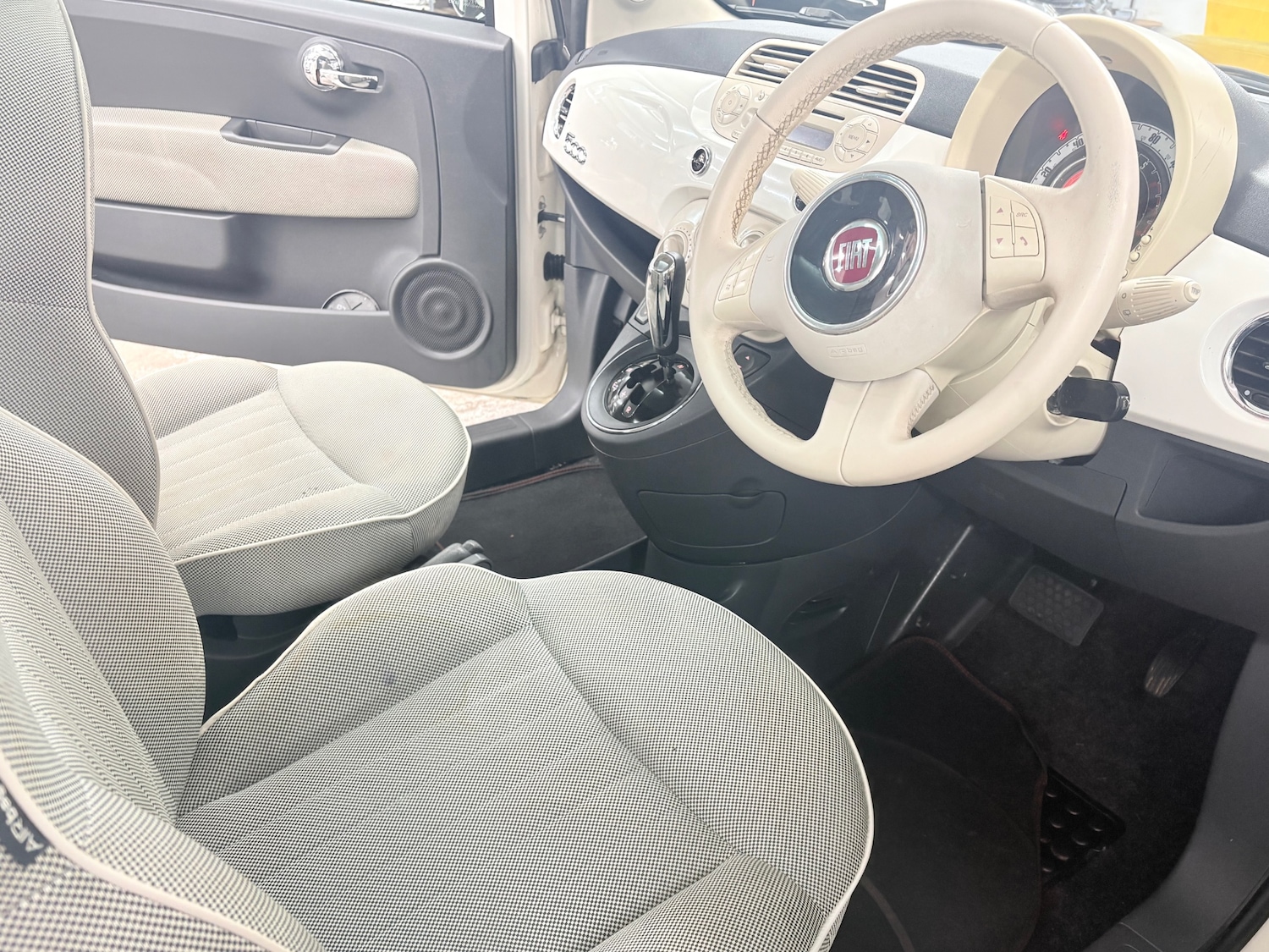 Used Fiat 500 2010 for sale - 76518255: Photo 10