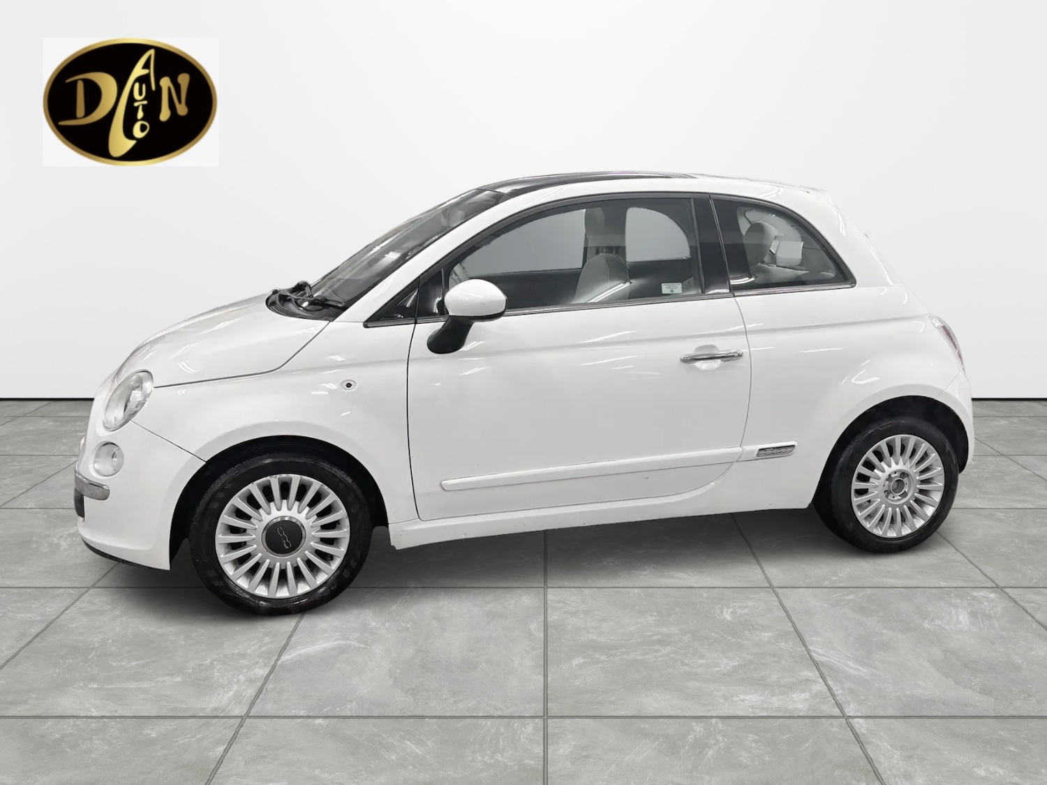 Used Fiat 500 2010 for sale - 76518255: Photo 2