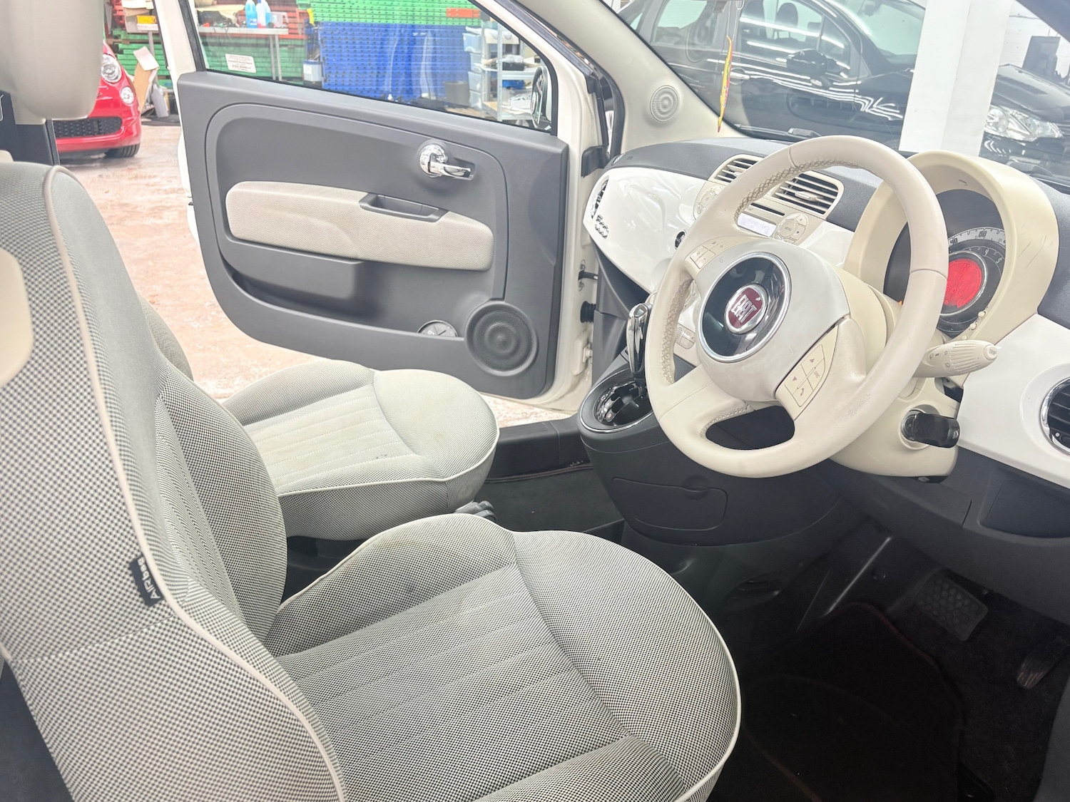 Used Fiat 500 2010 for sale - 76518255: Photo 8