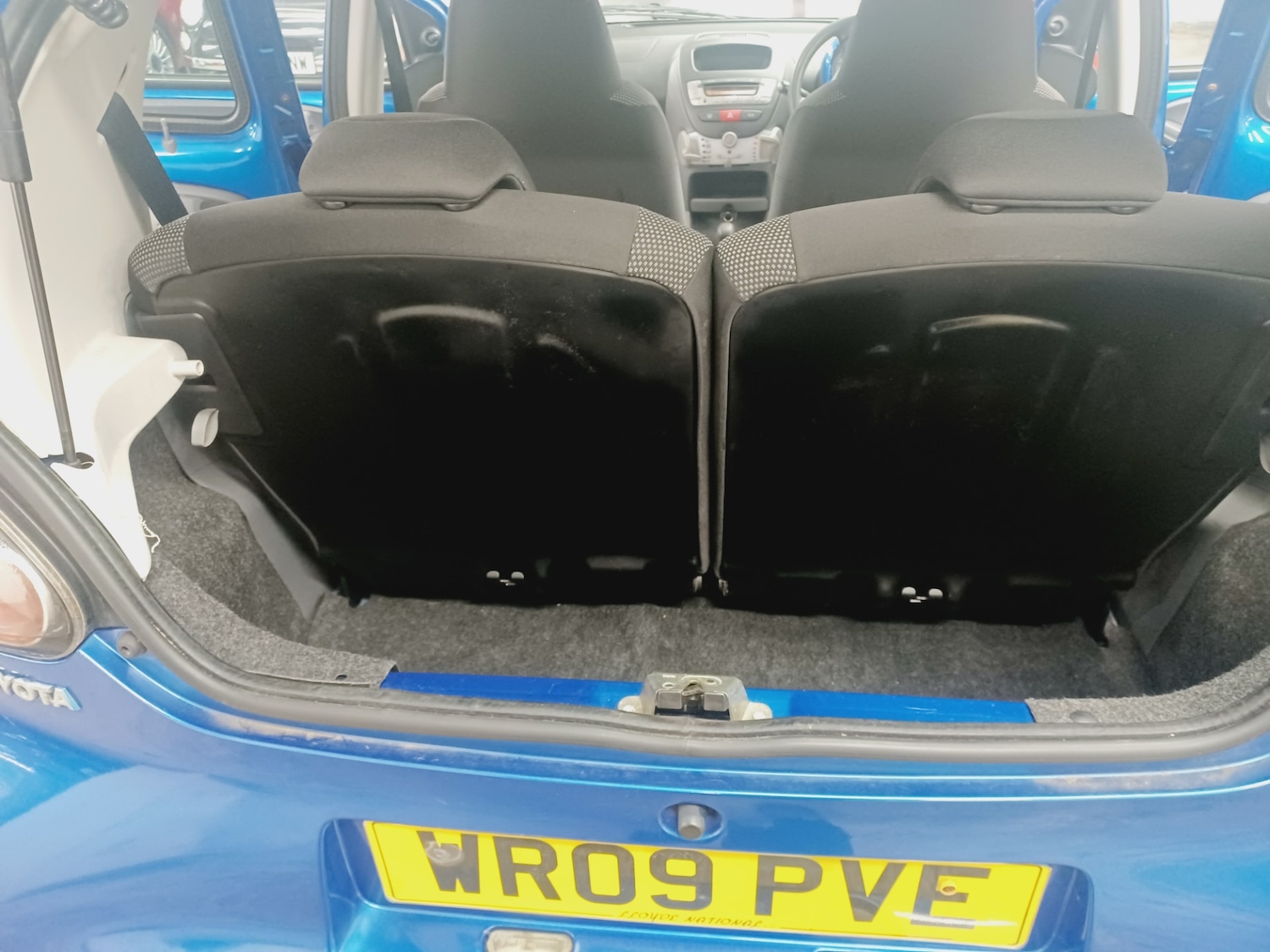 Used Toyota AYGO 2009 for sale - 77950719: Photo 17