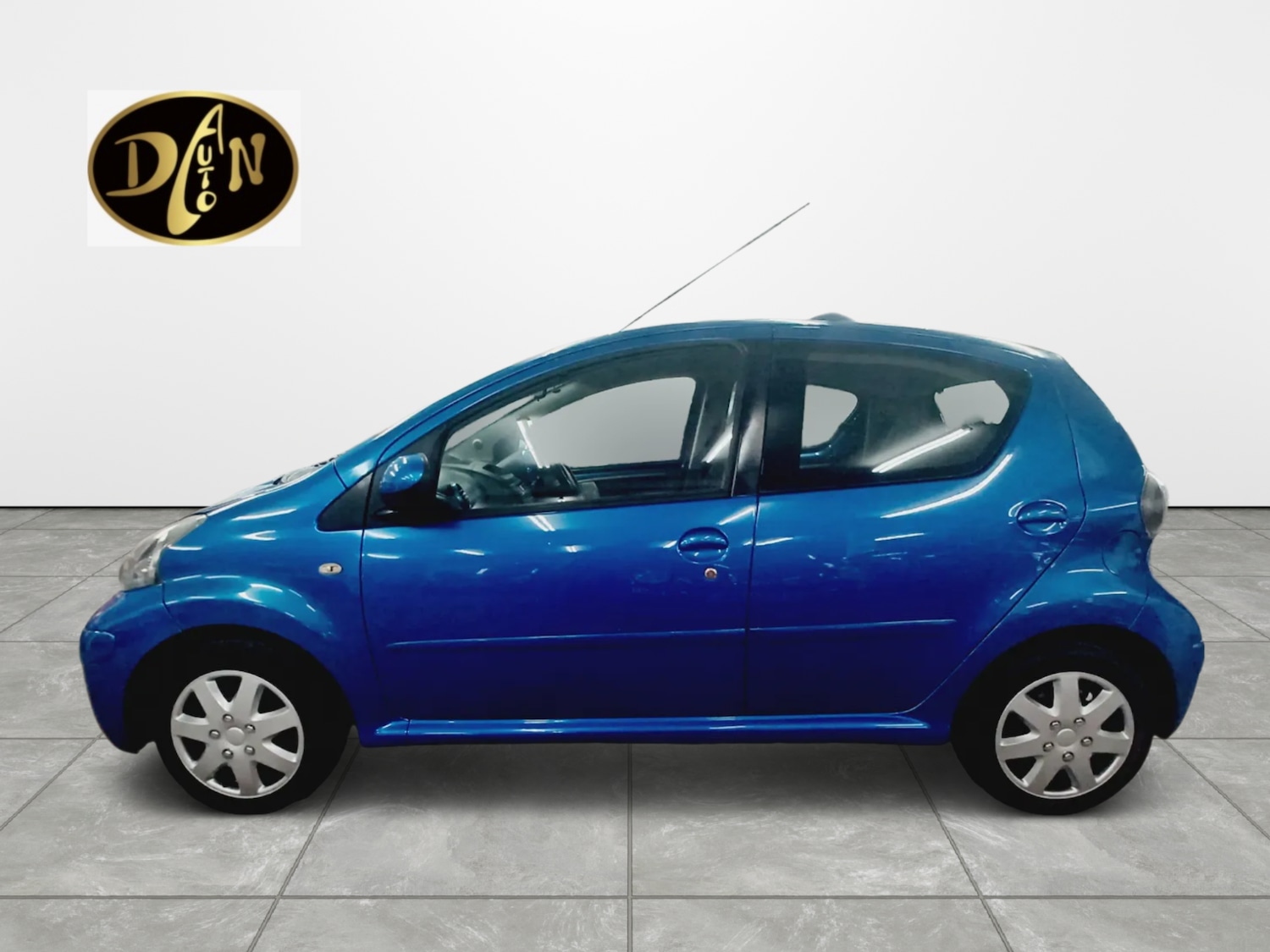 Used Toyota AYGO 2009 for sale - 77950719: Photo 7