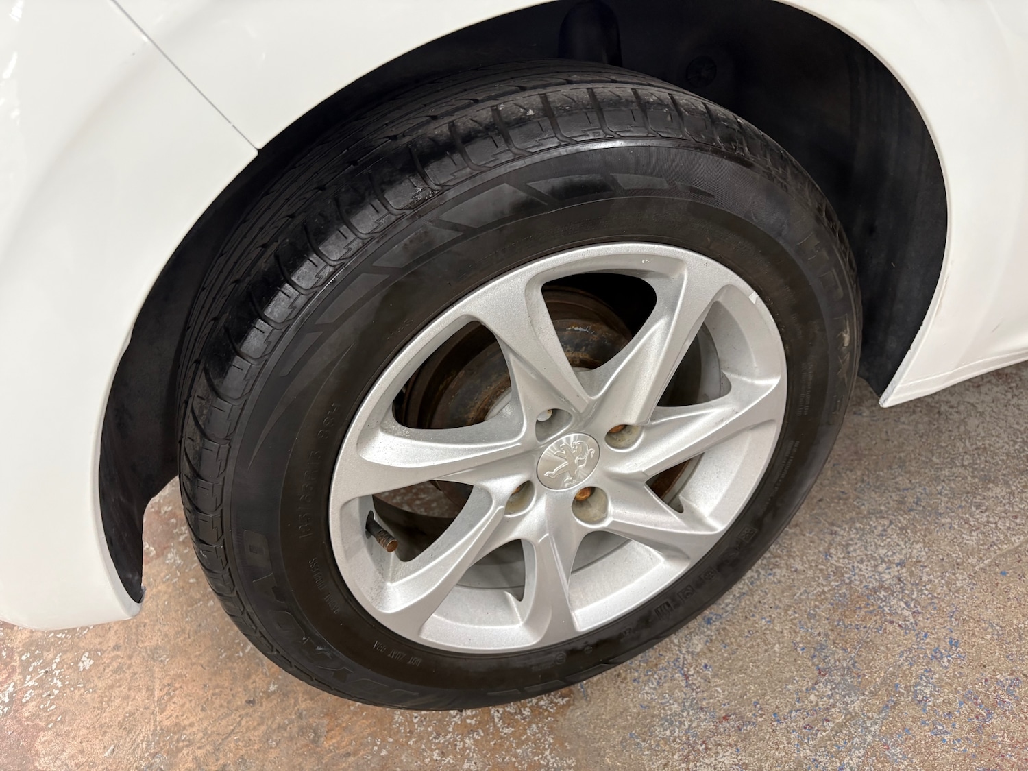 Used Peugeot 208 2014 for sale - 76471378: Photo 21