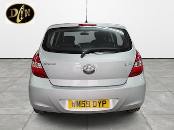Used Hyundai i20 2010 for sale - 78605145: Photo