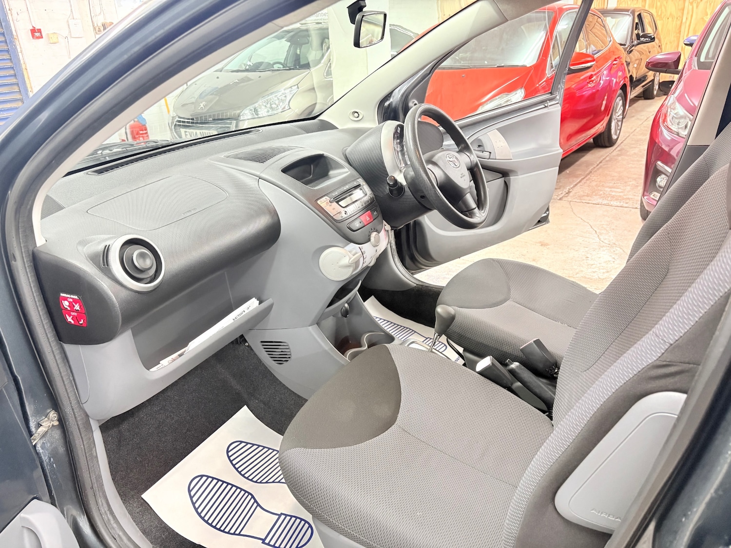 Used Toyota AYGO 2007 for sale - 76511062: Photo 10