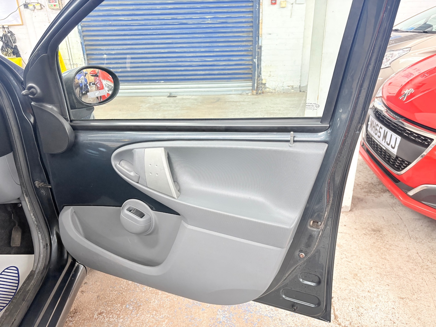 Used Toyota AYGO 2007 for sale - 76511062: Photo 12