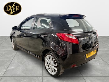 Used Mazda Mazda2 2011 for sale - 78817211: Photo