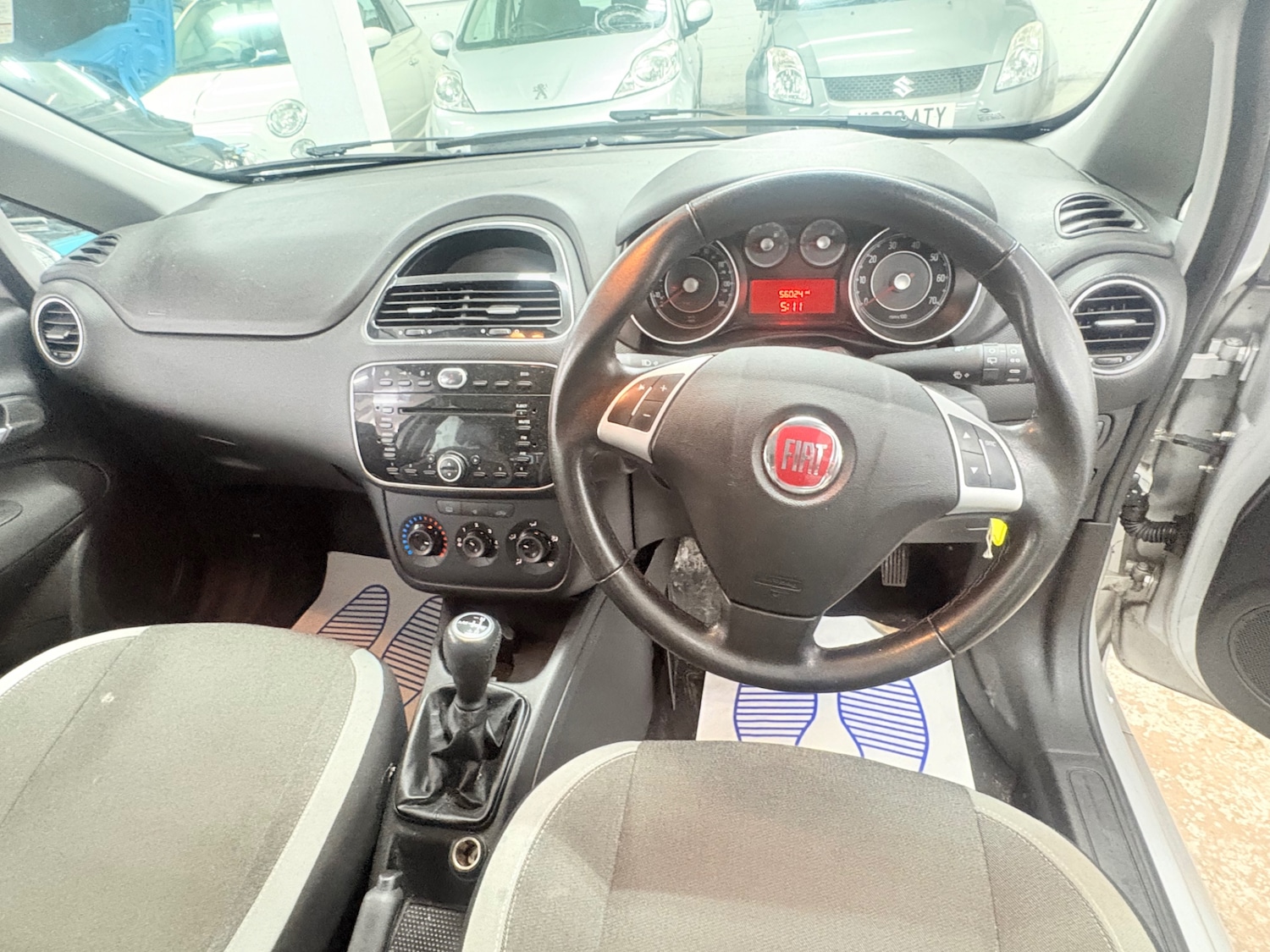 Used Fiat Punto 2012 for sale - 77508795: Photo 12