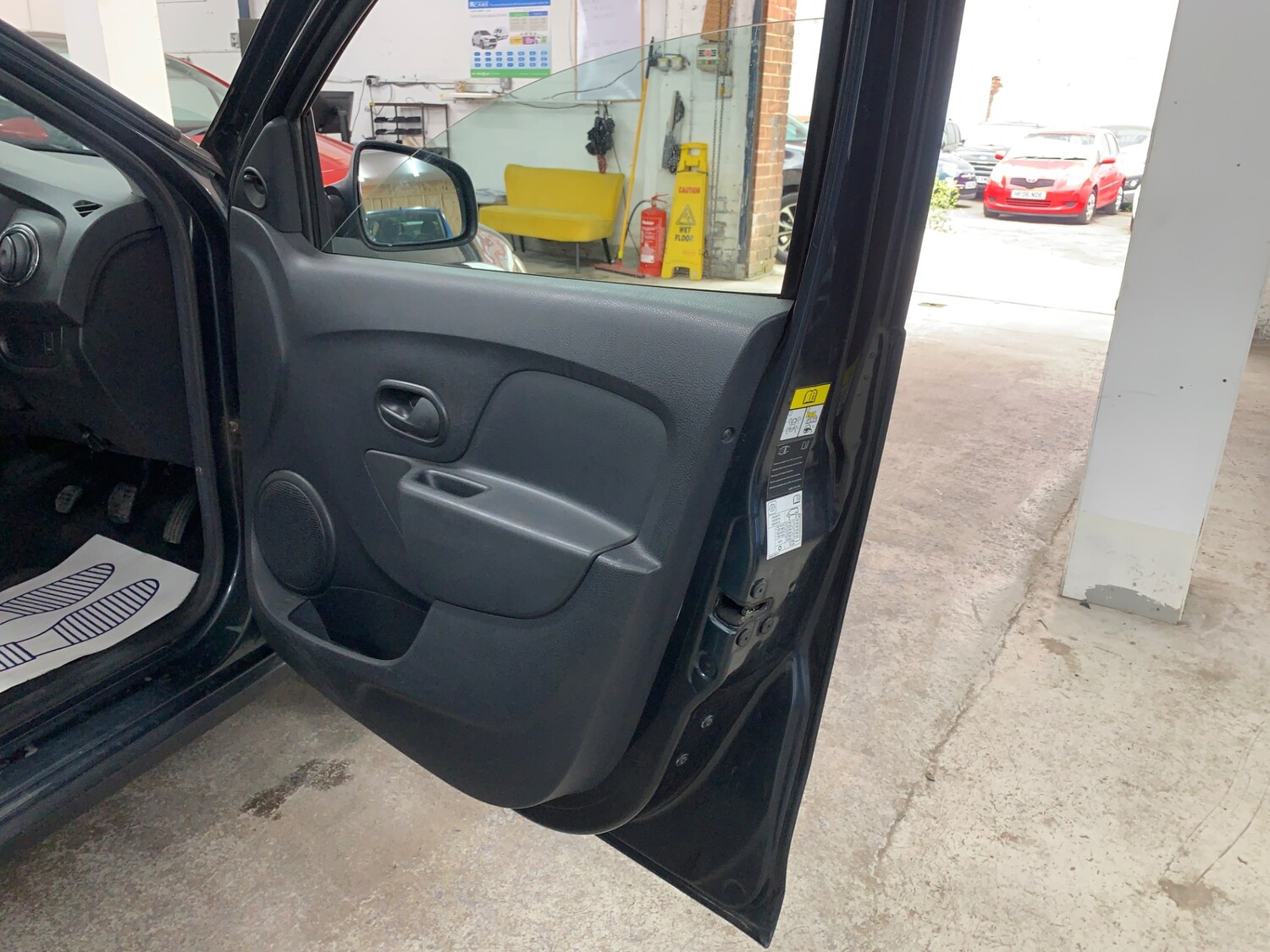 Used Dacia Sandero Stepway 2016 for sale - 77915325: Photo 15