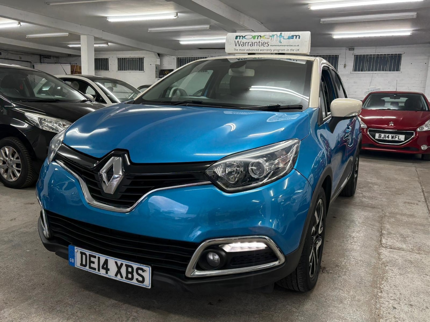 Used Renault Captur 2014 for sale - 76143316: Photo 2