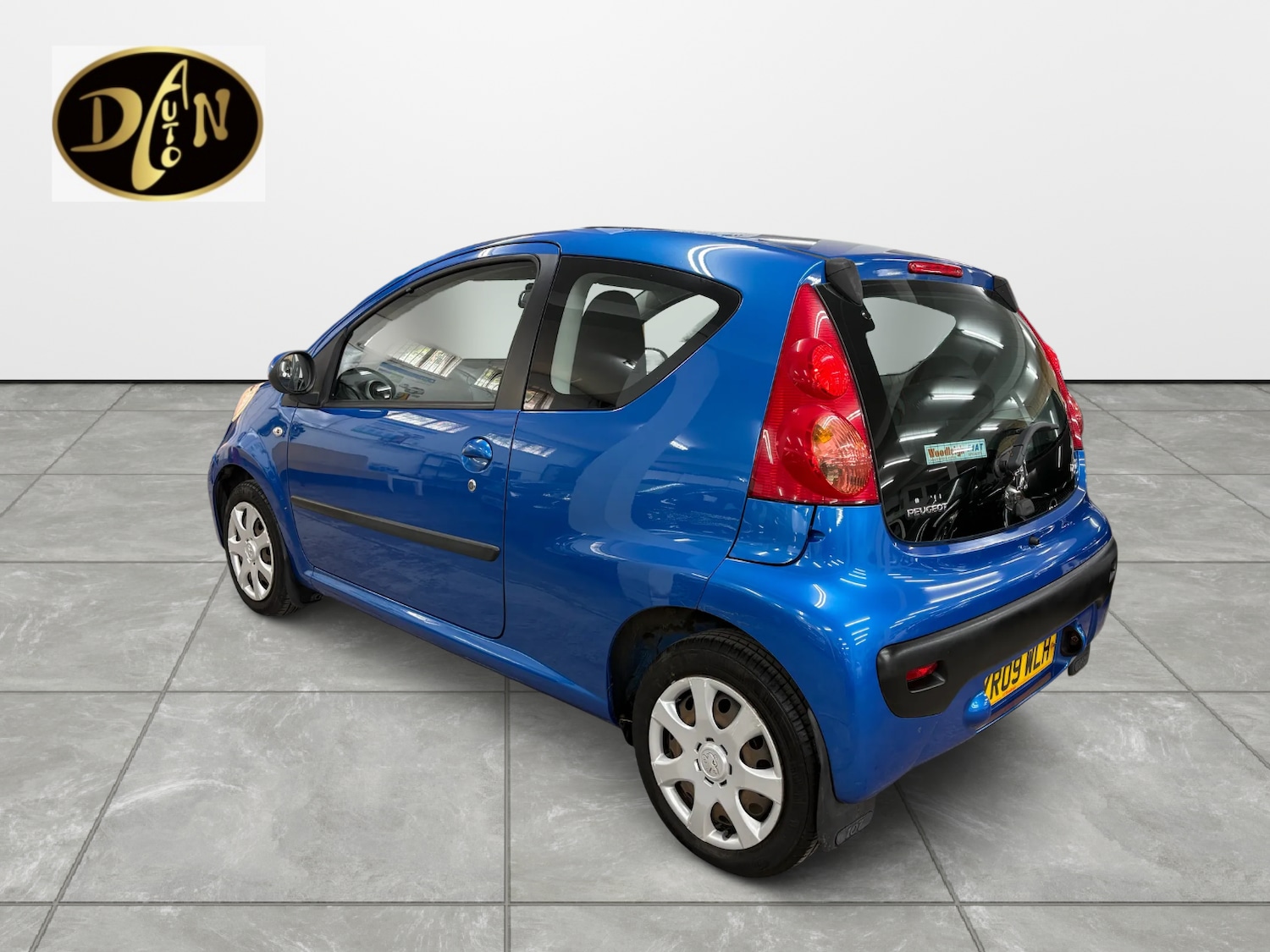 Used Peugeot 107 2009 for sale - 76670729: Photo 3