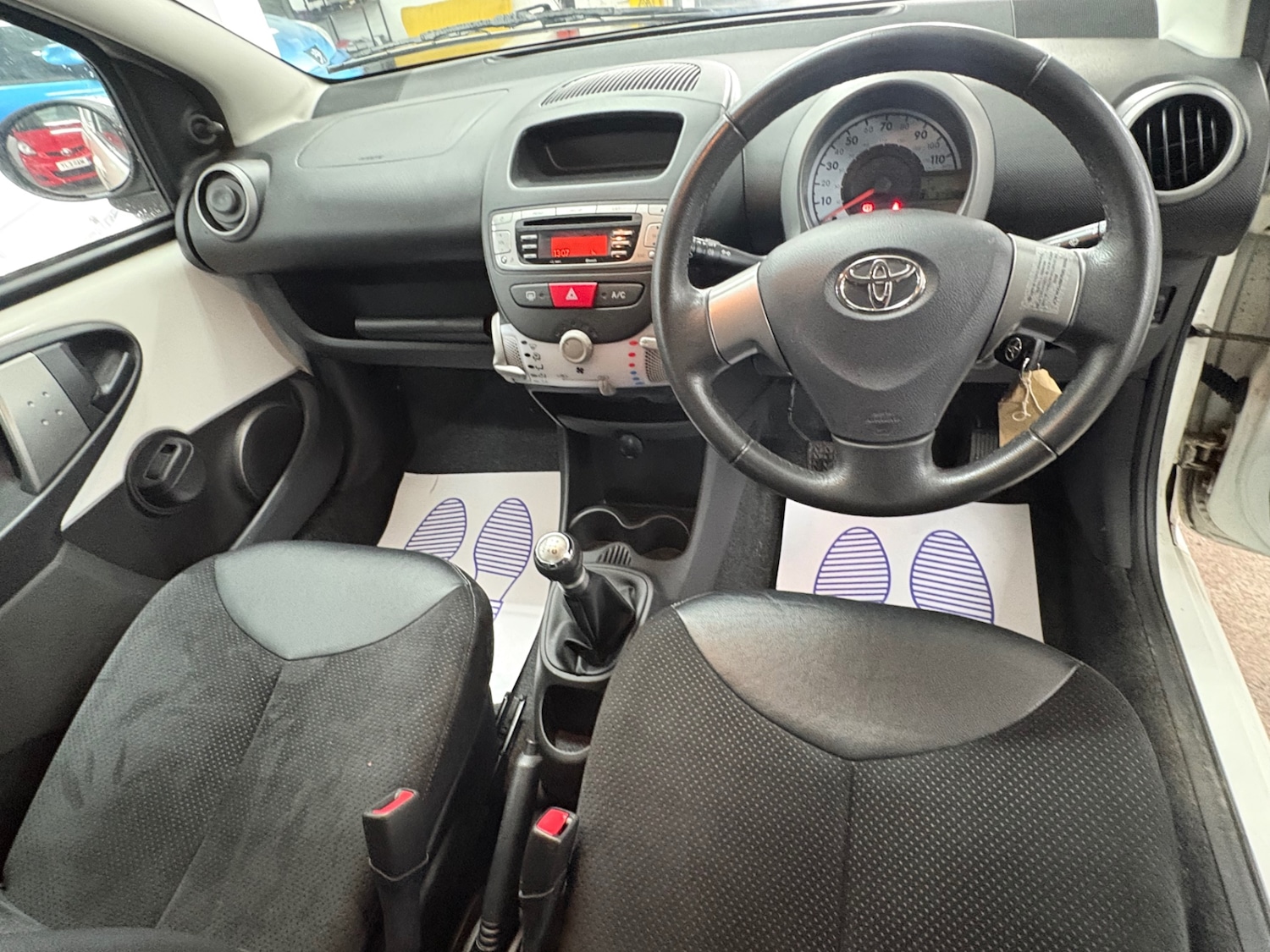 Used Toyota AYGO 2012 for sale - 77644056: Photo 11