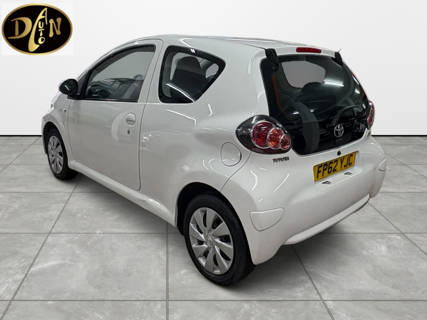 Used Toyota AYGO 2012 for sale - 77644056: Photo 4