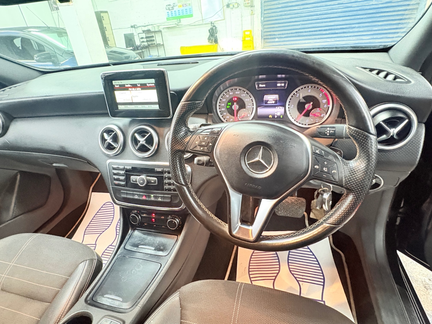 Used Mercedes-Benz A-Class 2015 for sale - 76376976: Photo 15