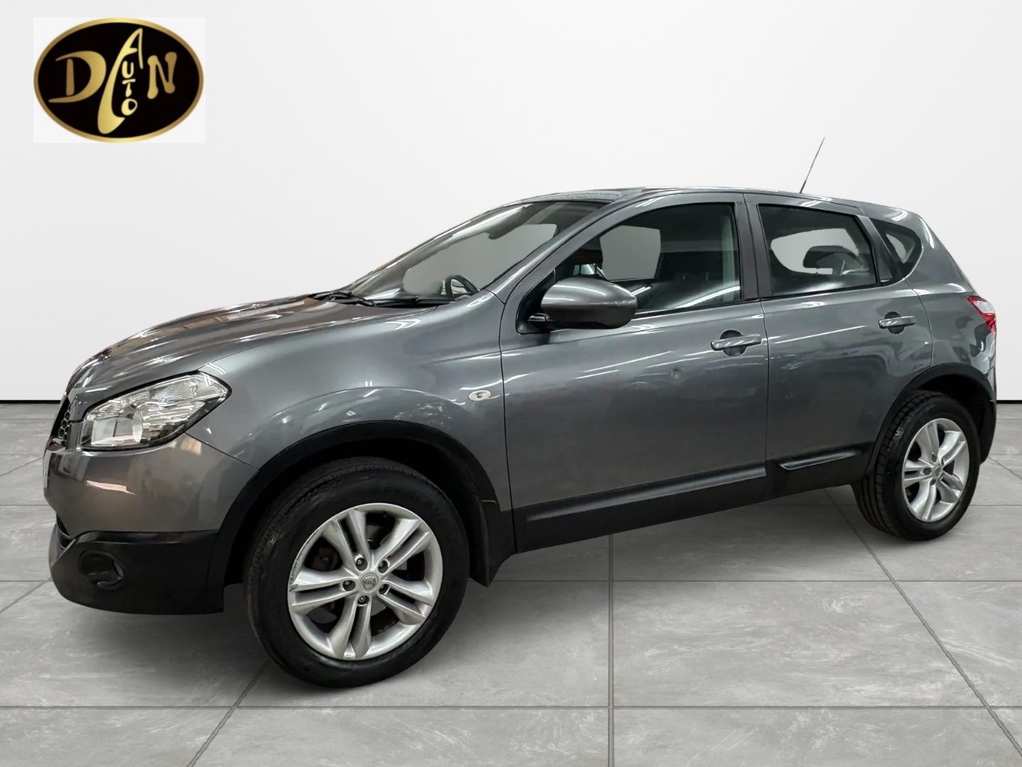 Used Nissan Qashqai 2012 for sale - 78145699: Photo 2