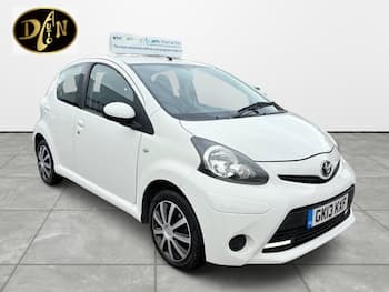 Used Toyota AYGO 2013 for sale - 79575926: Photo