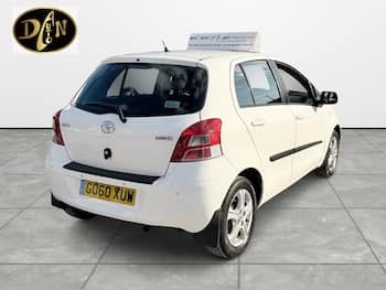 Used Toyota Yaris 2010 for sale - 79636295: Photo
