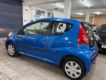 Used Peugeot 107 2009 for sale - 76107553: Photo 4