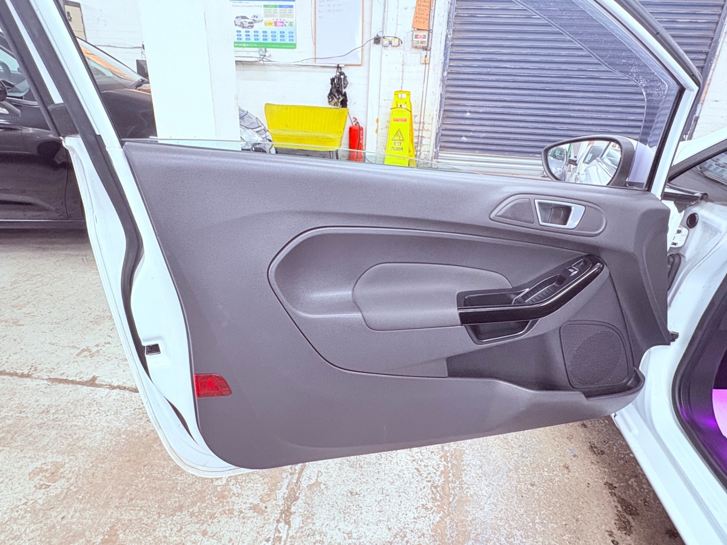 Used Ford Fiesta 2015 for sale - 76407772: Photo 16