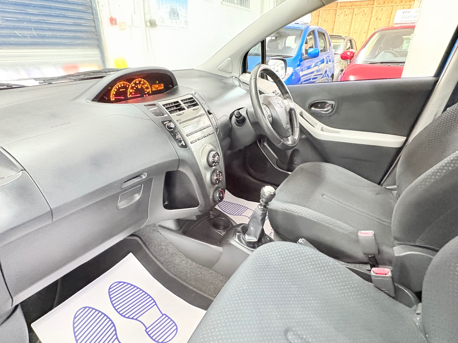 Used Toyota Yaris 2010 for sale - 76172740: Photo 15