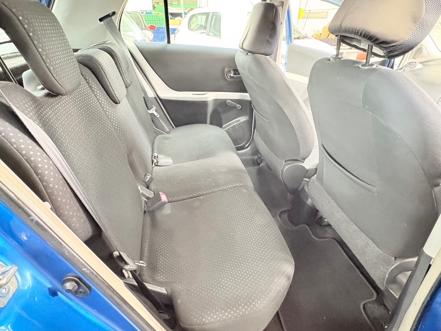 Used Toyota Yaris 2010 for sale - 76172740: Photo 18