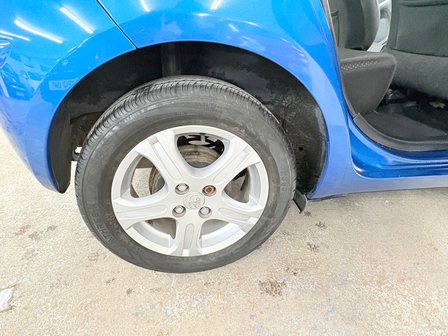 Used Toyota Yaris 2010 for sale - 76172740: Photo 26