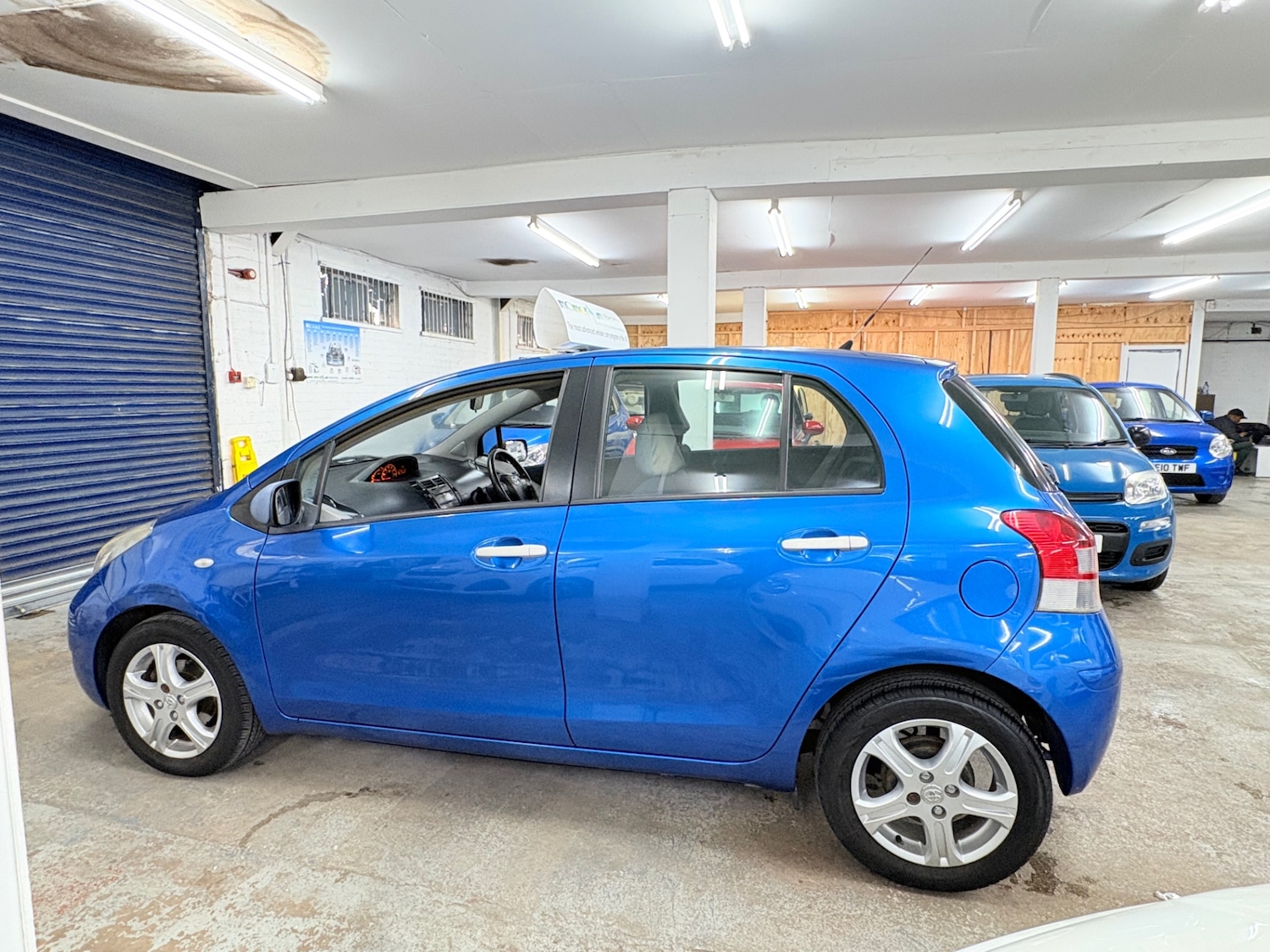 Used Toyota Yaris 2010 for sale - 76172740: Photo 4