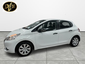 Used Peugeot 208 2013 for sale - 78605148: Photo