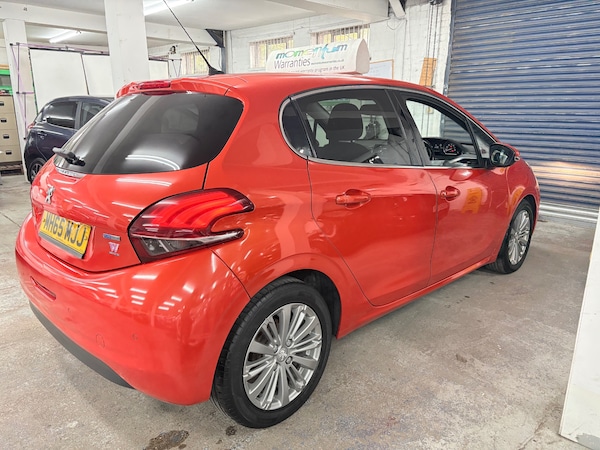 Used Peugeot 208 2016 for sale - 76266197: Photo 10