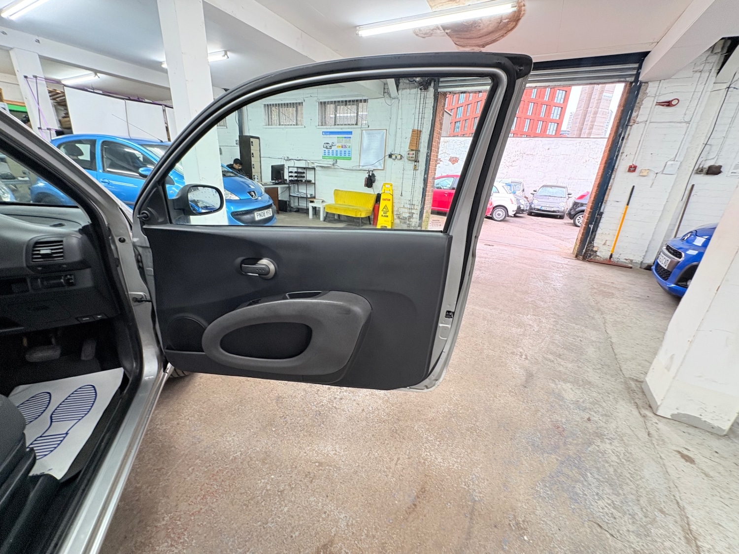 Used Nissan Micra 2005 for sale - 77213765: Photo 14