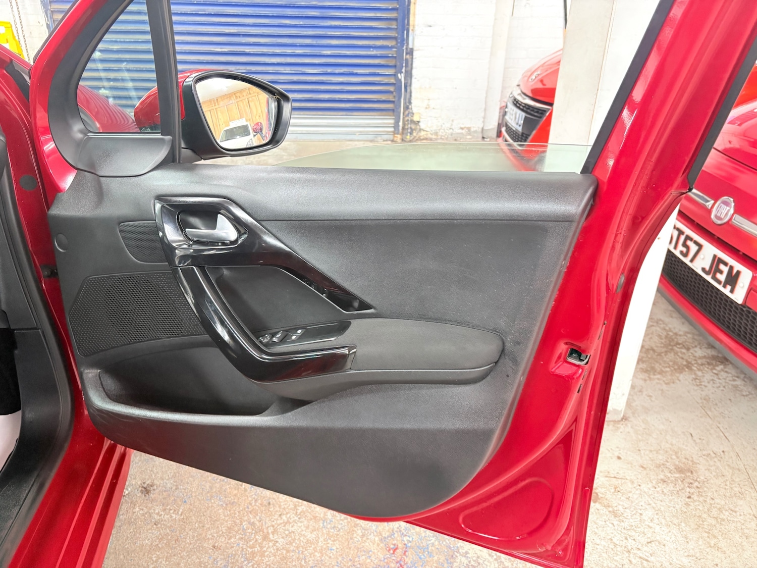 Used Peugeot 208 2012 for sale - 76347277: Photo 15