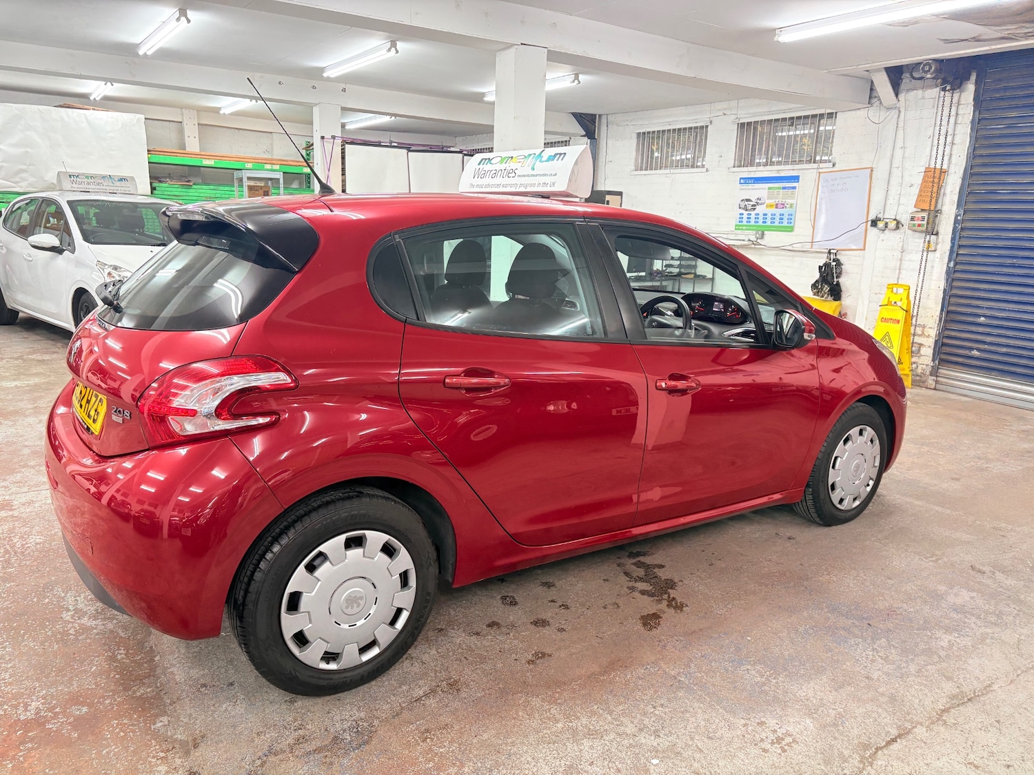 Used Peugeot 208 2012 for sale - 76347277: Photo 7