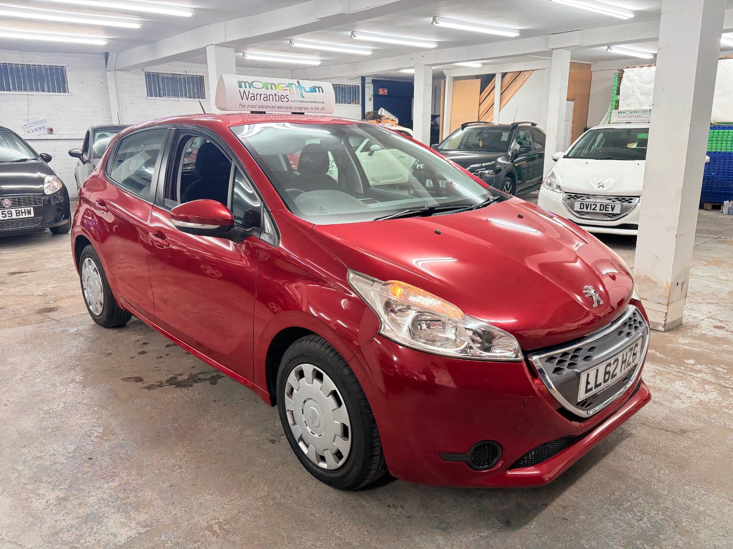 Used Peugeot 208 2012 for sale - 76347277: Photo 8