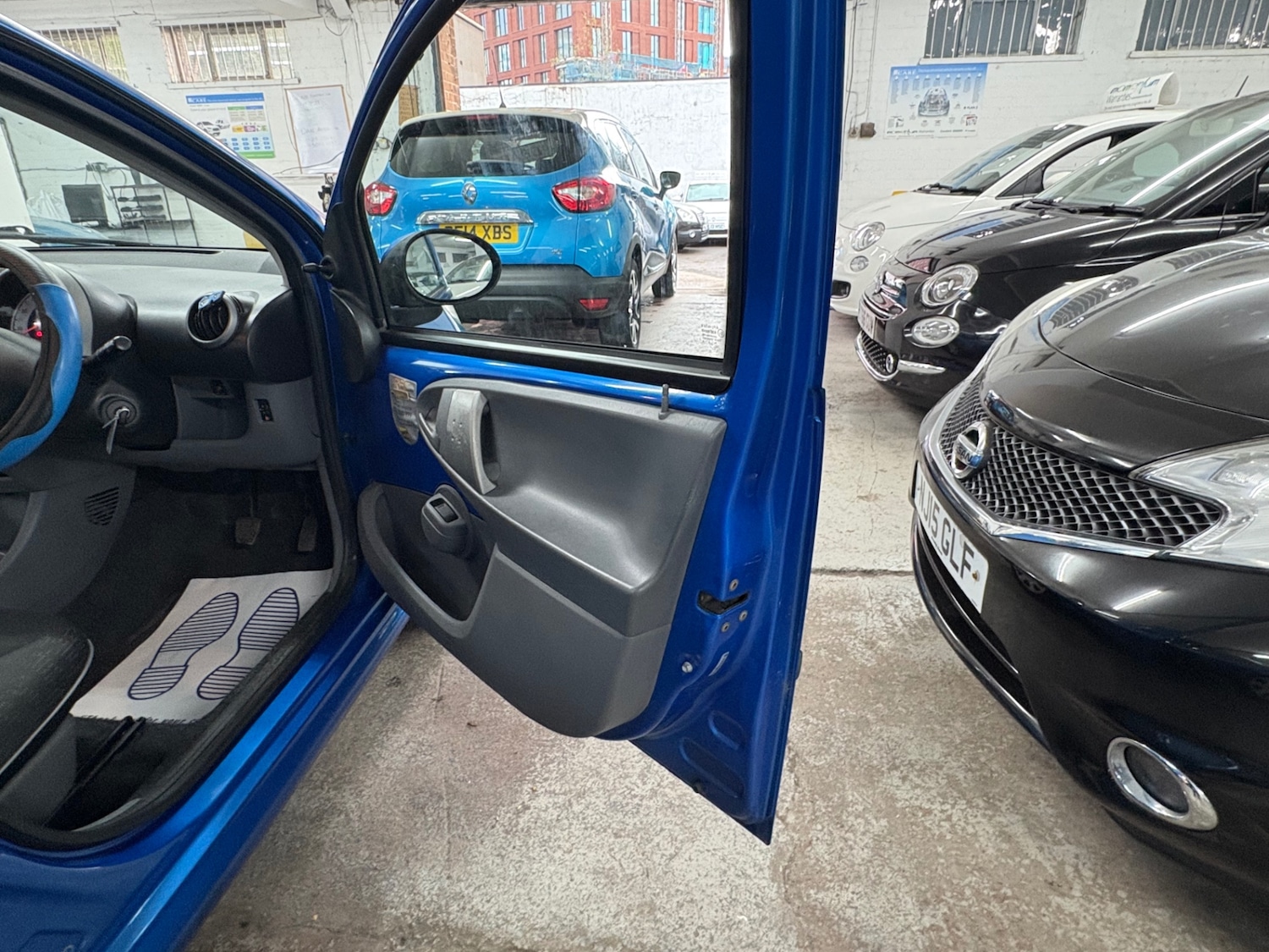 Used Peugeot 107 2009 for sale - 76107560: Photo 18