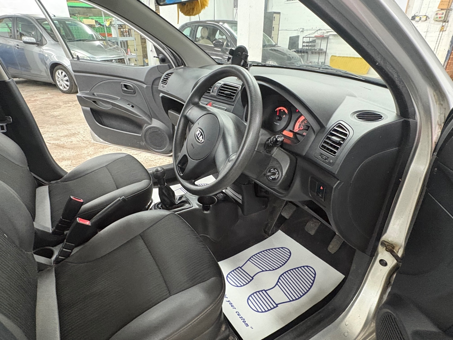 Used Kia Picanto 2010 for sale - 77938594: Photo 10