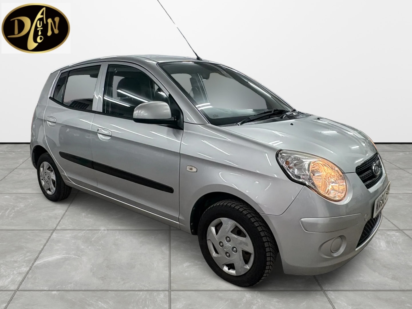 Used Kia Picanto 2010 for sale - 77938594: Photo 8