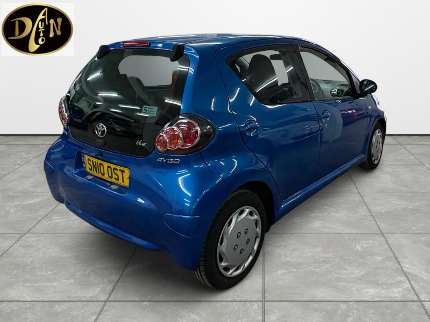 Used Toyota AYGO 2010 for sale - 77819174: Photo 5