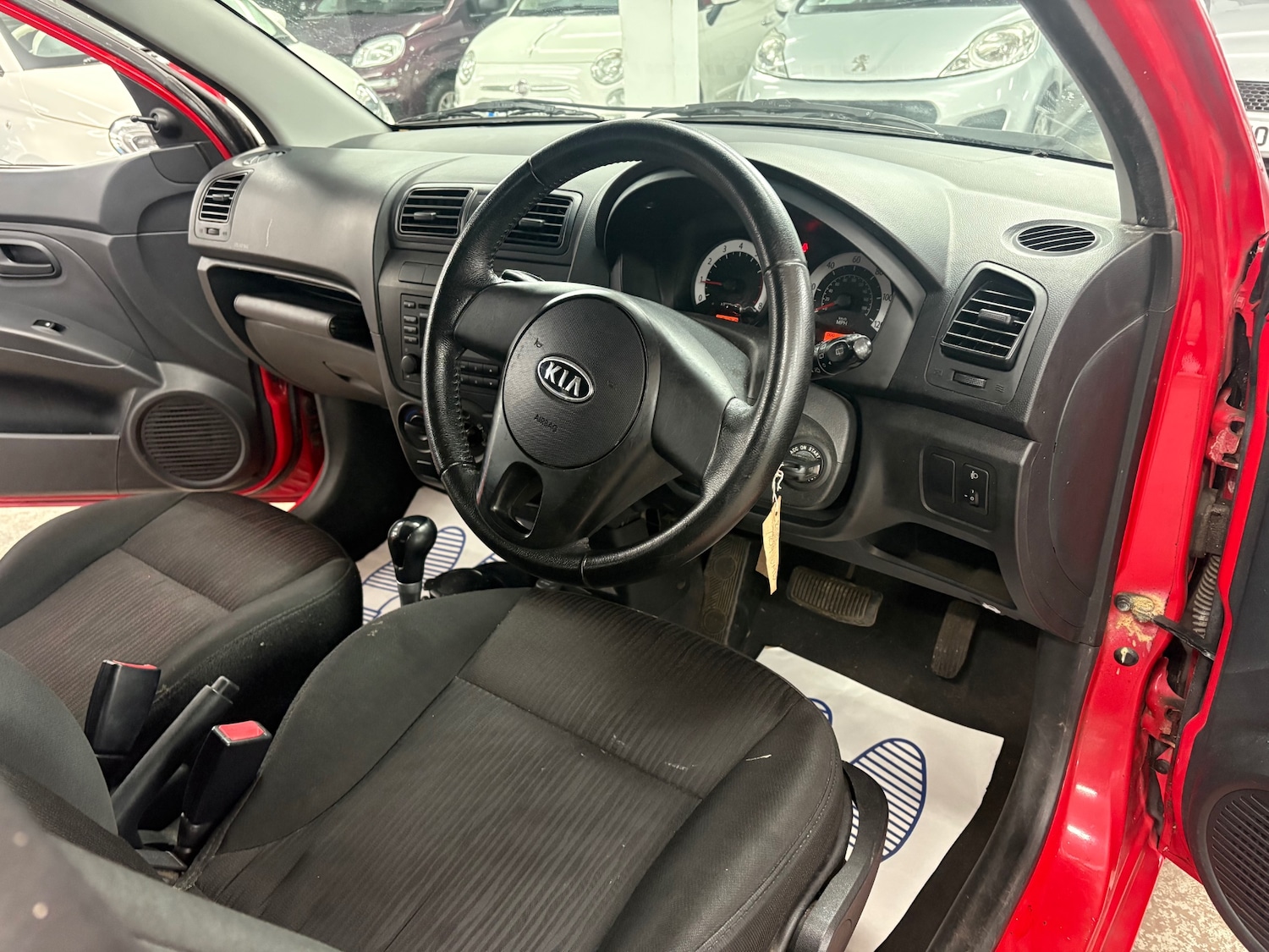 Used Kia Picanto 2010 for sale - 77807504: Photo 9