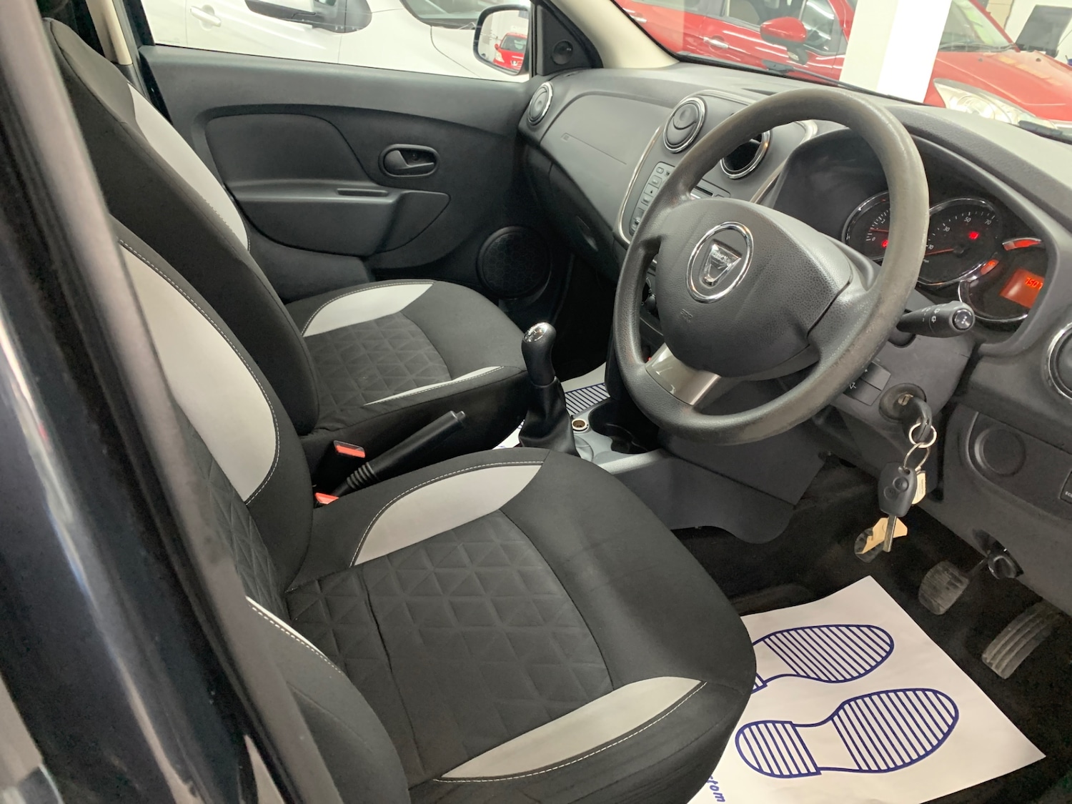 Used Dacia Sandero Stepway 2016 for sale - 76670719: Photo 10