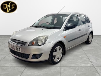 Used Ford Fiesta 2006 for sale - 77065840: Photo
