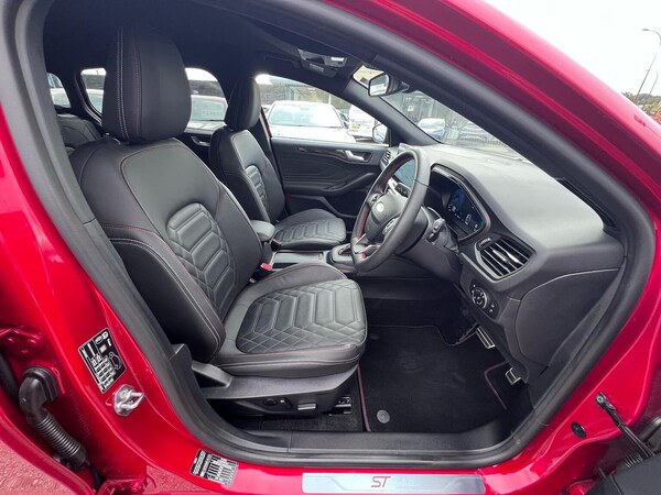 Used Ford Focus 2024 for sale - 76089119: Photo 31