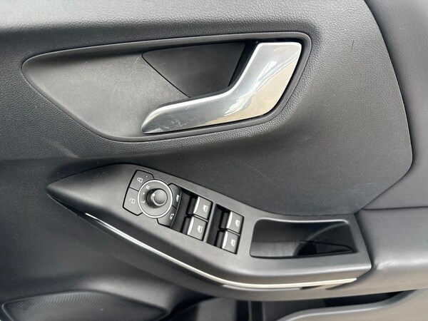 Used Ford Puma 2023 for sale - 75542248: Photo 30