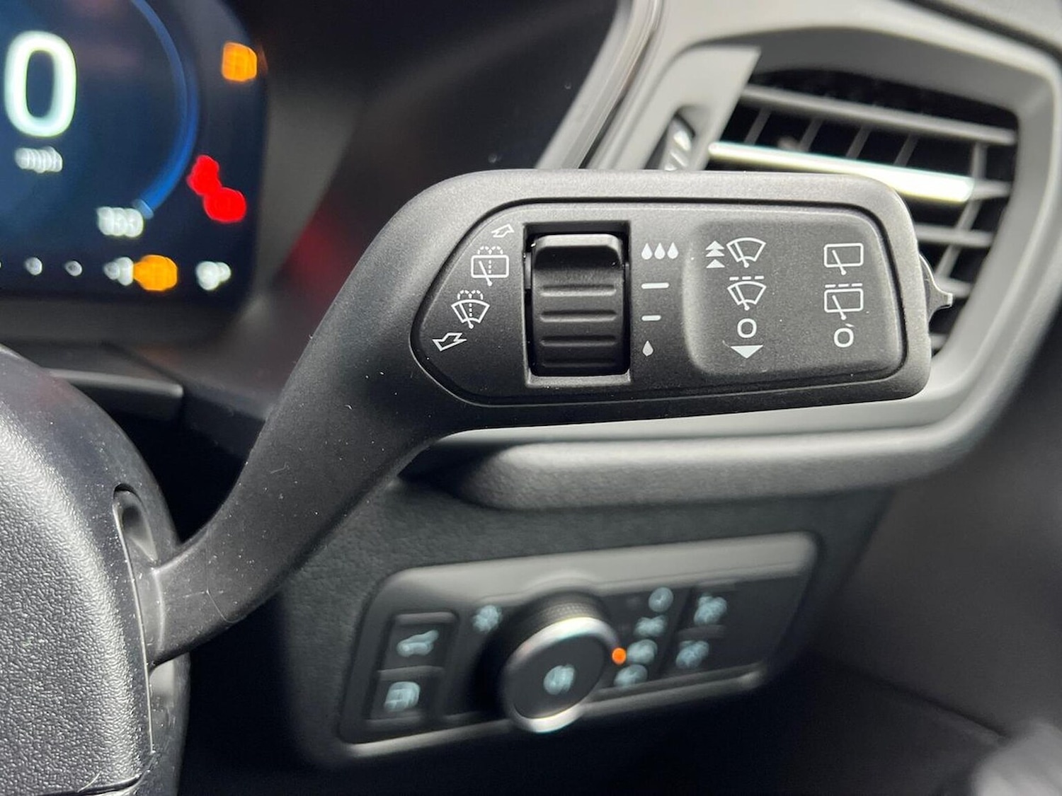 Used Ford Kuga 2025 for sale - 78064420: Photo 29